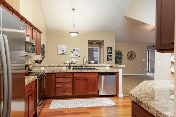 $450,000 | 2858 North Cloverdale Road, Boise, ID 83713