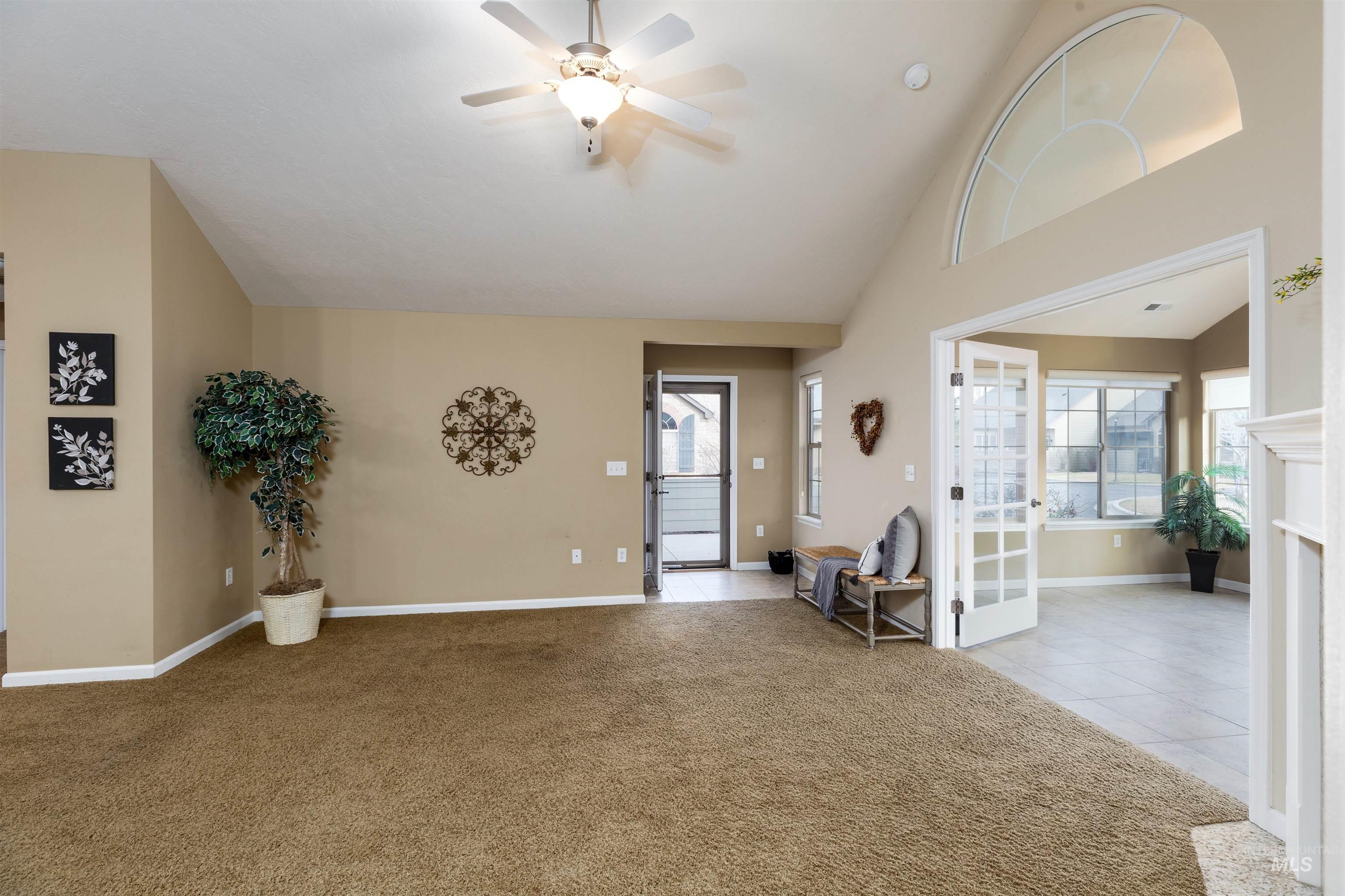 2858 North Cloverdale Road Boise, ID 83713 - Photo 8 of 26