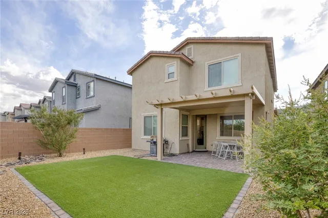 $2,900 | 976 Bluebell Brook Street, Henderson, NV 89052