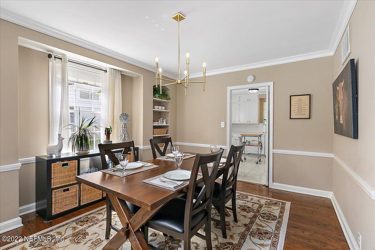 1538 Brookwood Road Jacksonville, FL 32207 - Photo 5 of 28 Dining Room