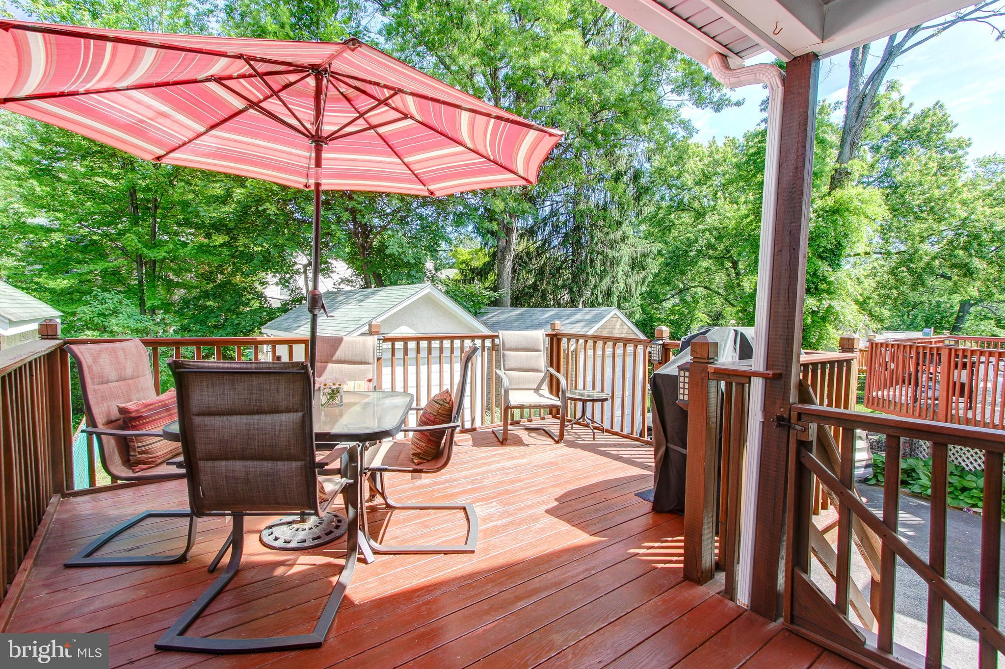 320 Oak Road Glenside, PA 19038 - Photo 22 of 24 Rear Deck