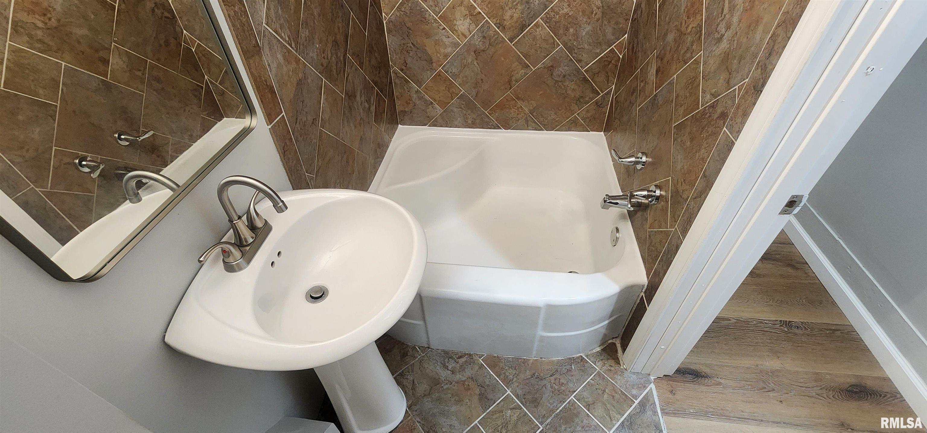 1328 North 3rd Street Springfield, IL 62702 - Photo 32 of 50