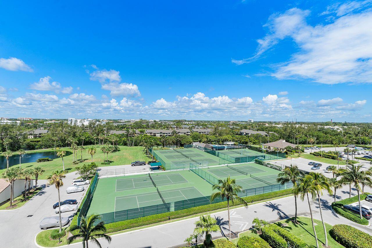 200 Ocean Trail Way, Unit 602 Jupiter, FL 33477 - Photo 39 of 50 a view of a city