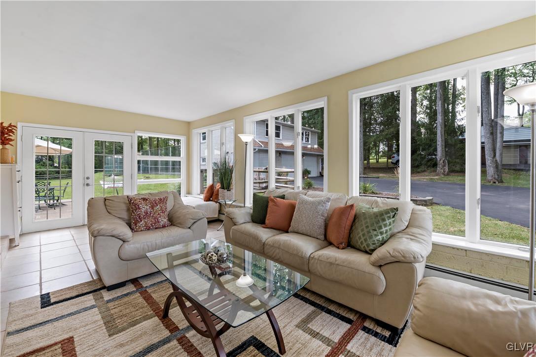 5366 Susan Road Coopersburg, PA 18036 - Photo 17 of 48 Gallery Image 17