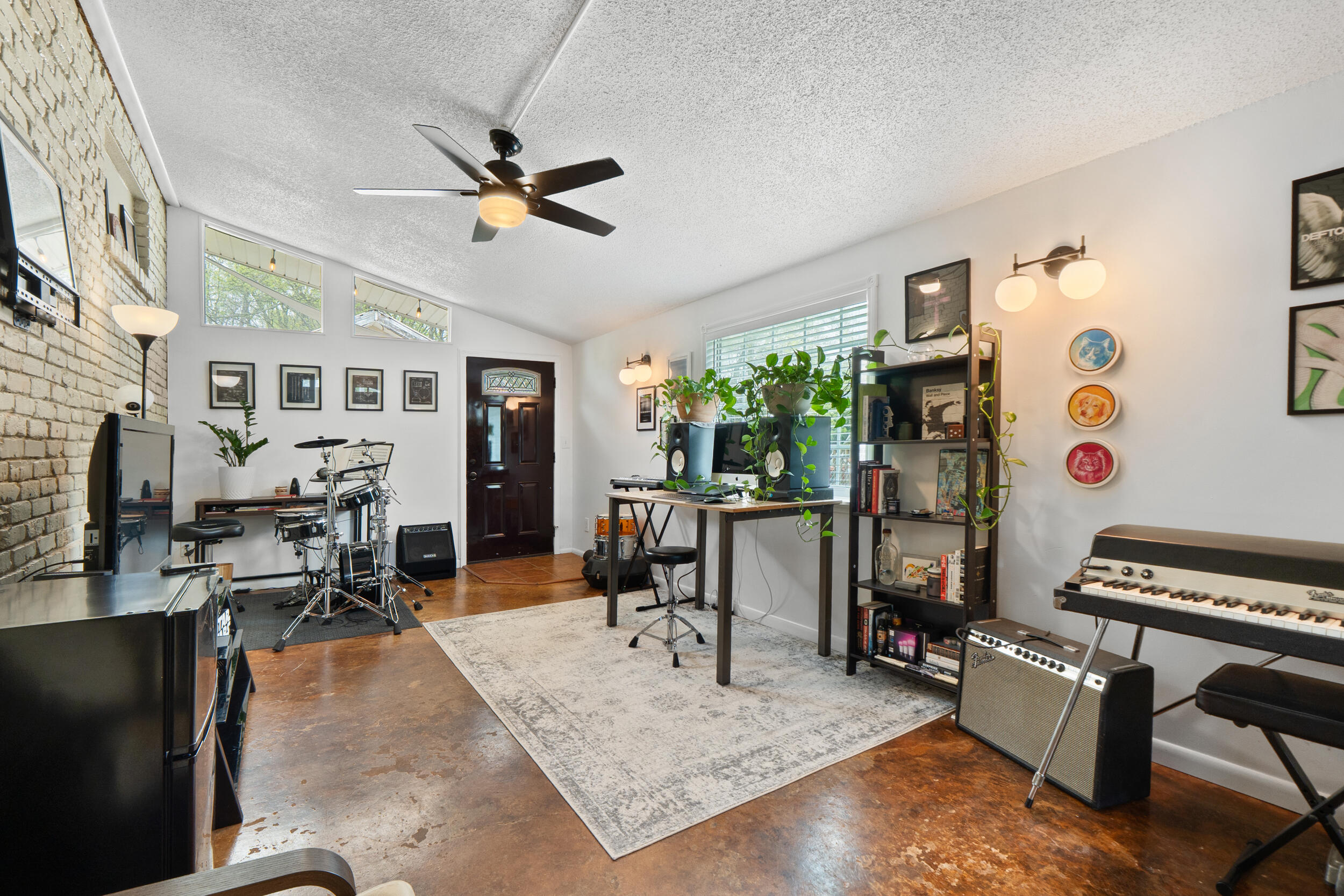 5315 Connell Street Chattanooga, TN 37412 - Photo 14 of 27 Separate Office