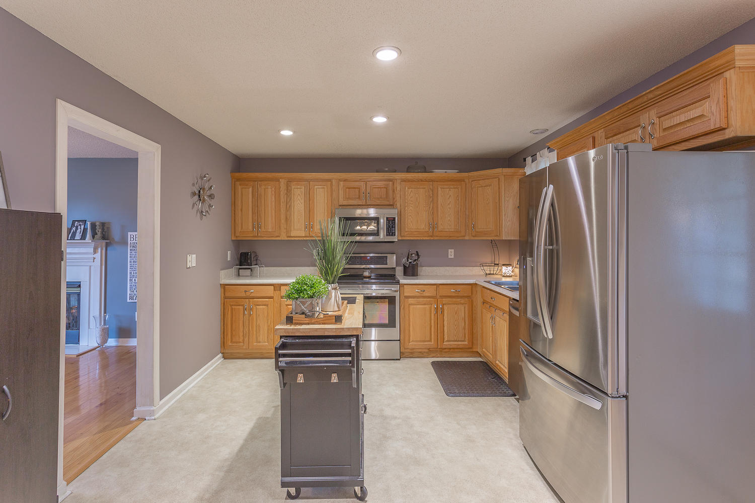 4314 McCahill Road Chattanooga, TN 37415 - Photo 15 of 35 plenty of cabinet space!