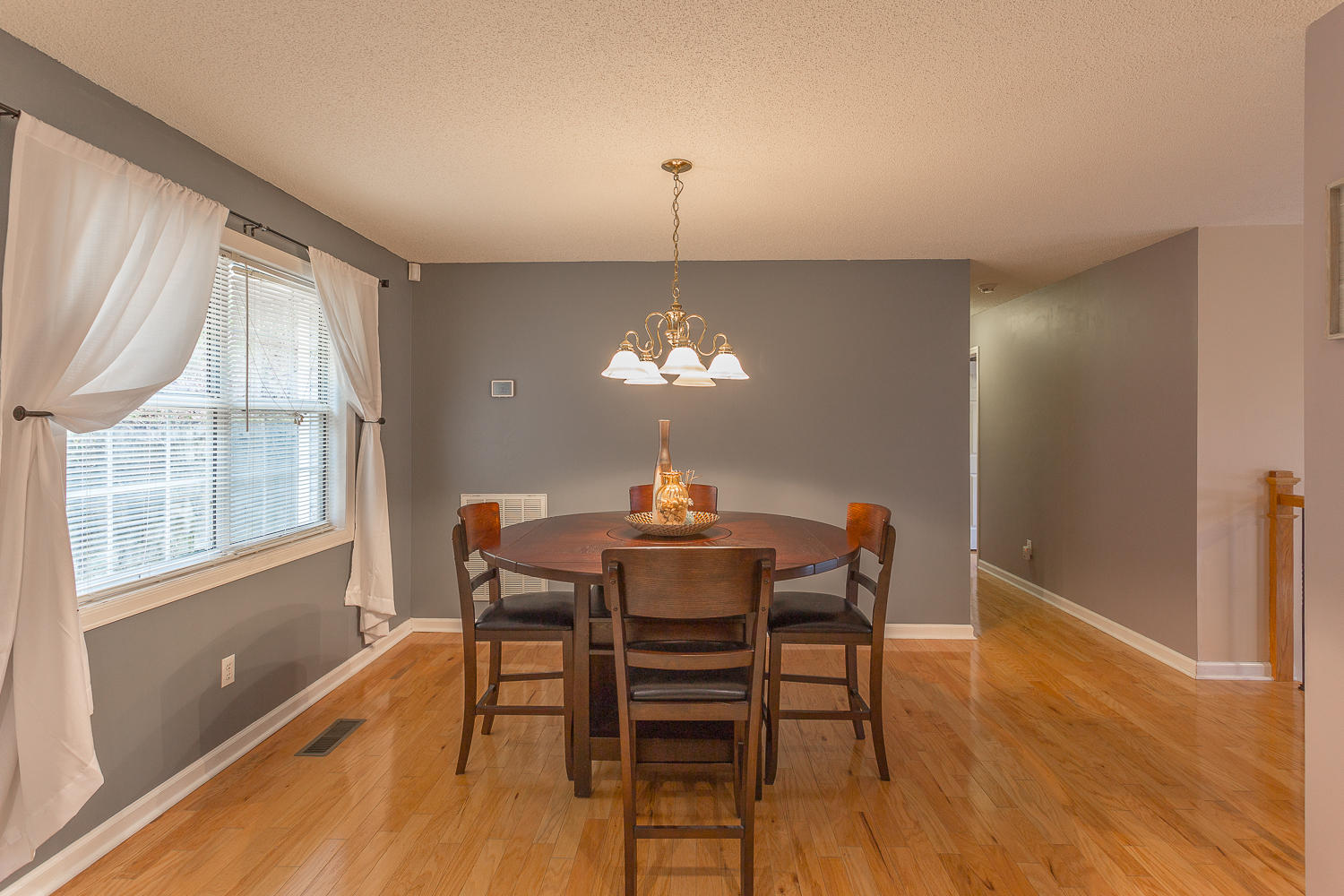 4314 McCahill Road Chattanooga, TN 37415 - Photo 17 of 35 dining