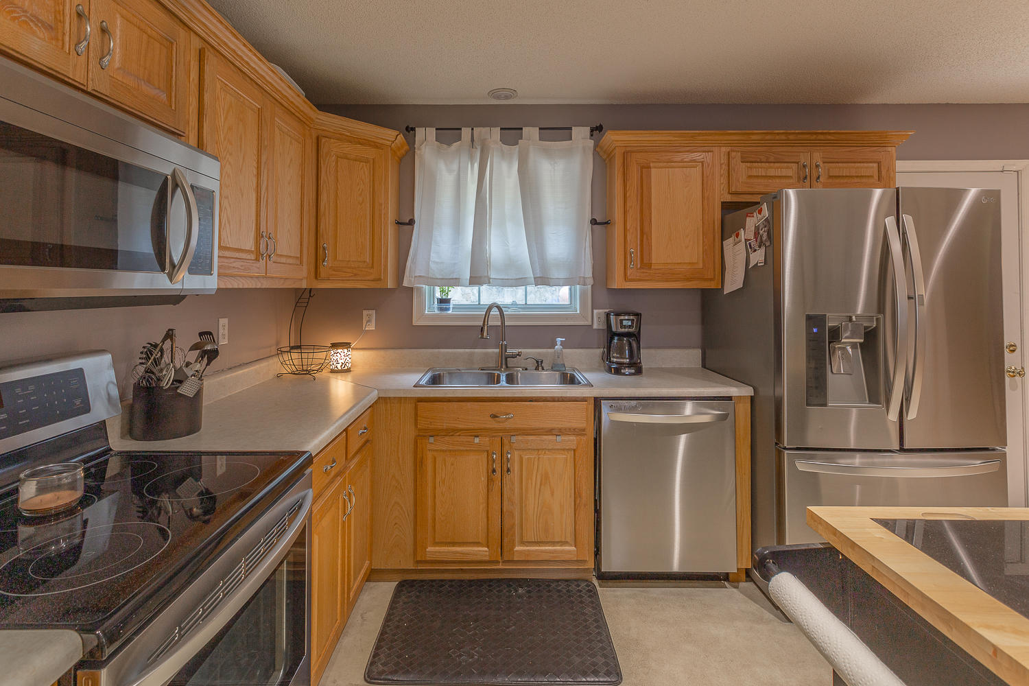 4314 McCahill Road Chattanooga, TN 37415 - Photo 18 of 35 stainless appliances