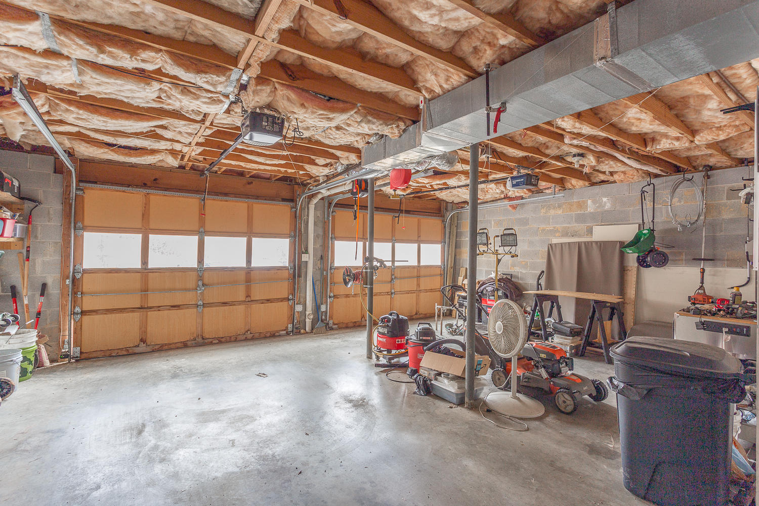 4314 McCahill Road Chattanooga, TN 37415 - Photo 35 of 35 2 car garage