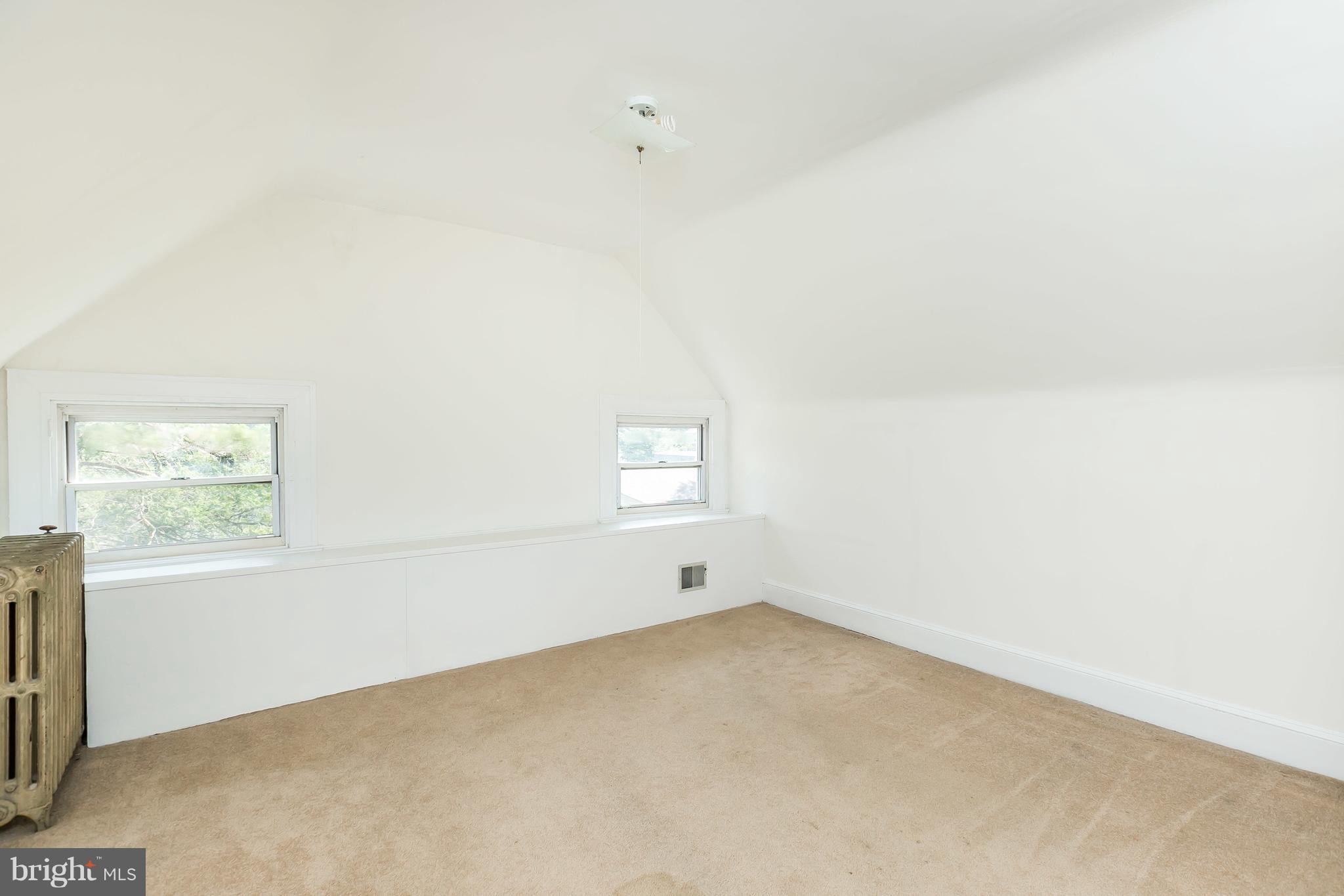 2212 Crest Road Baltimore, MD 21209 - Photo 23 of 30 Bedroom (Master)