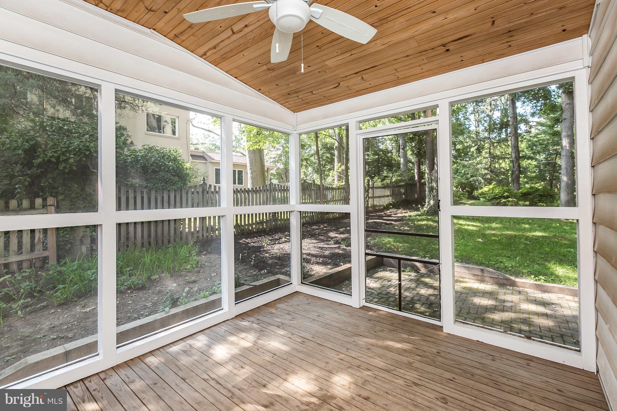 2212 Crest Road Baltimore, MD 21209 - Photo 25 of 30 Exterior (Rear)