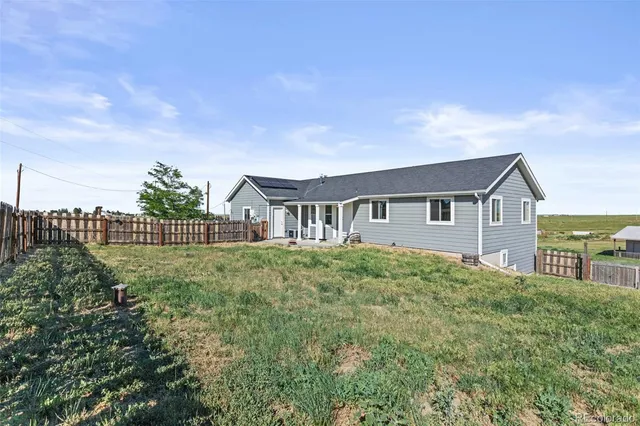 $719,900 | 8979 Lariat Loop, Elizabeth, CO 80107