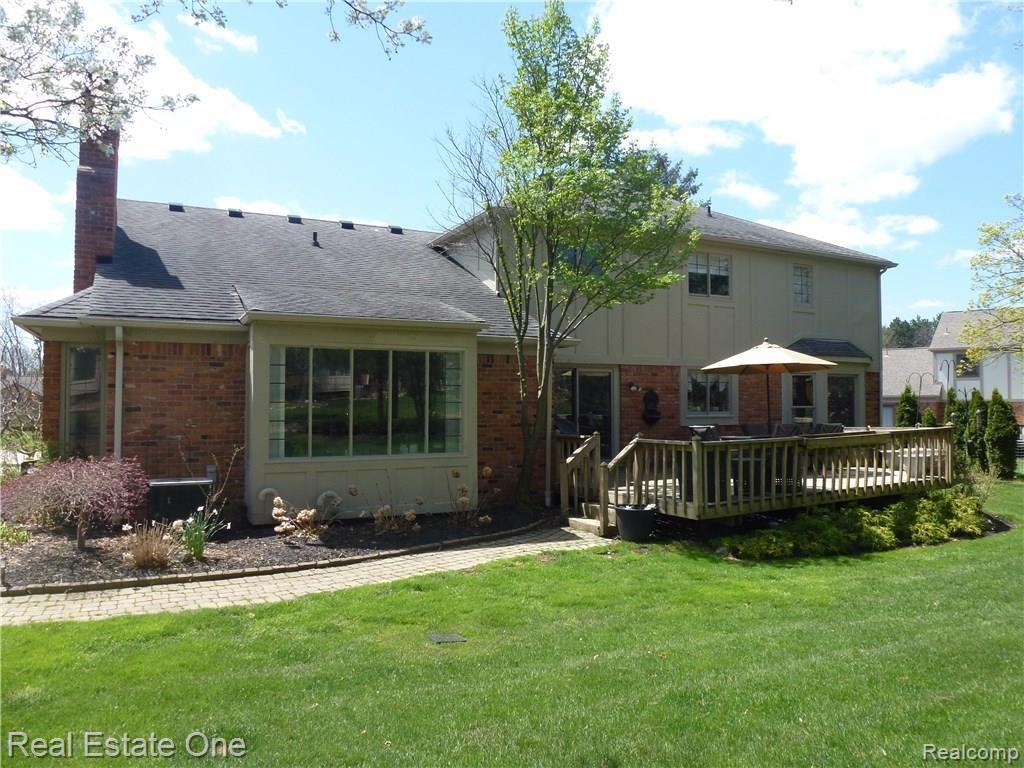 3536 Holiday Court Rochester Hills, MI 48306 - Photo 7 of 63