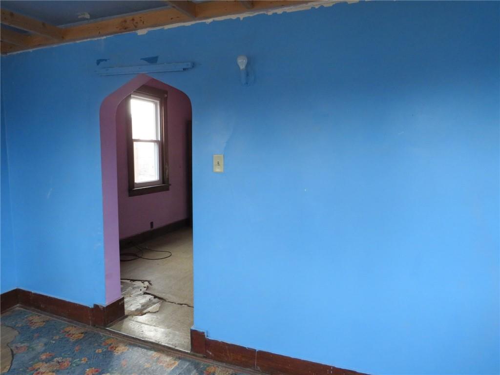 407 Linnview Avenue Pittsburgh, PA 15210 - Photo 27 of 38 a view of a livingroom with wooden floor