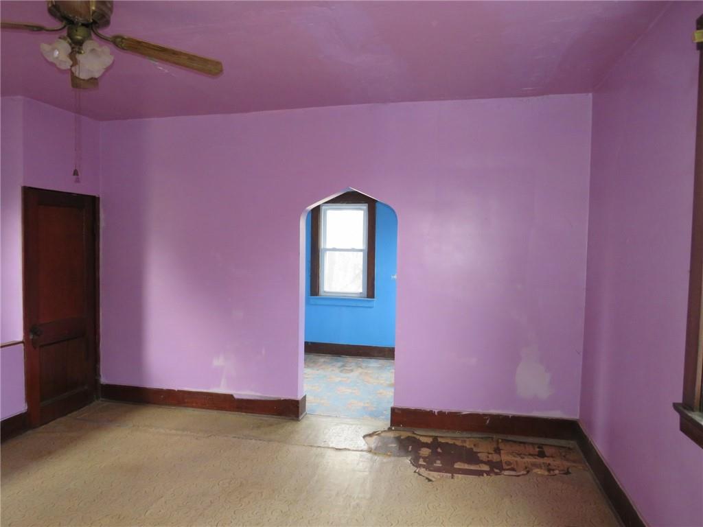 407 Linnview Avenue Pittsburgh, PA 15210 - Photo 35 of 38 a view of an empty room with a window