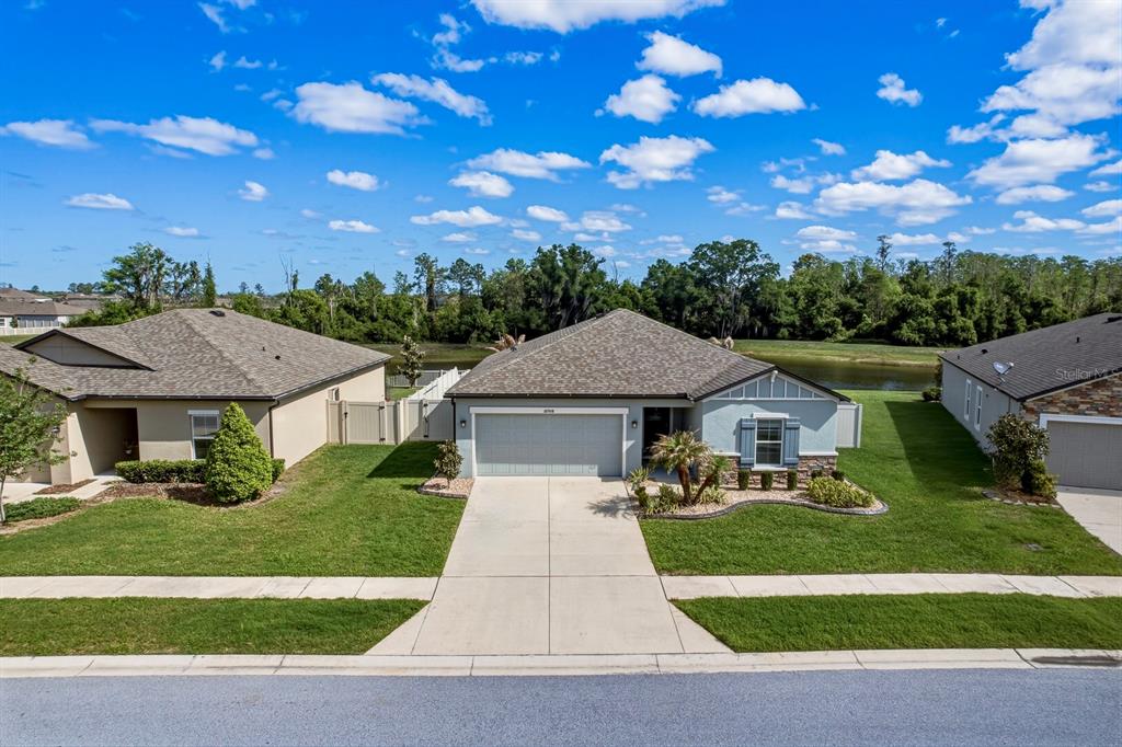 18908 Alfaro Loop Spring Hill, FL 34610 - Photo 3 of 51