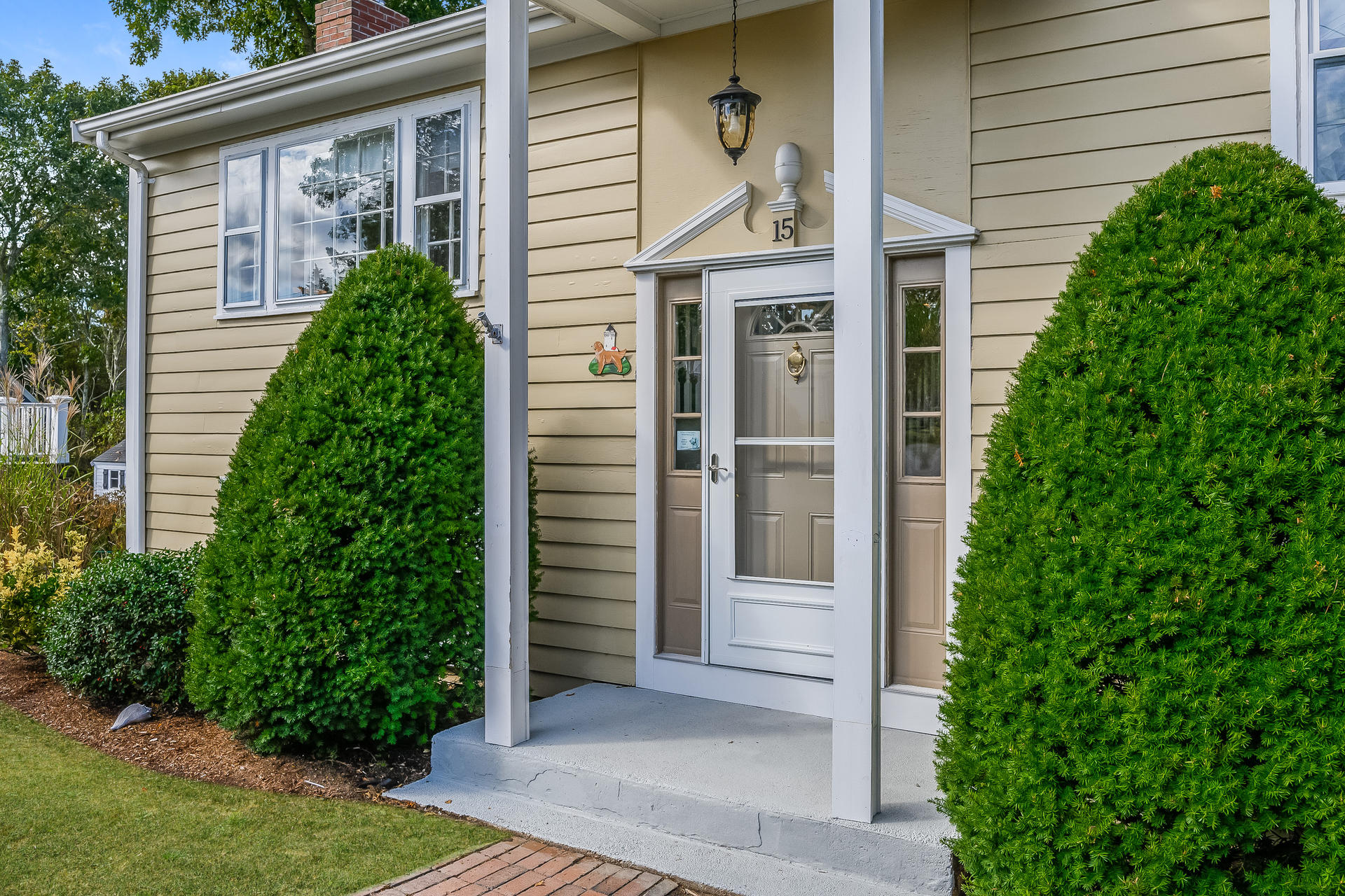 15 Wing Road Pocasset, MA 02559 - Photo 6 of 38 005-photo-living-room-8655639