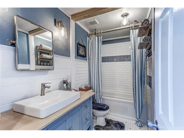 $5,100 | 24561 D Harbor View Drive, Unit 13, Dana Point, CA 92629