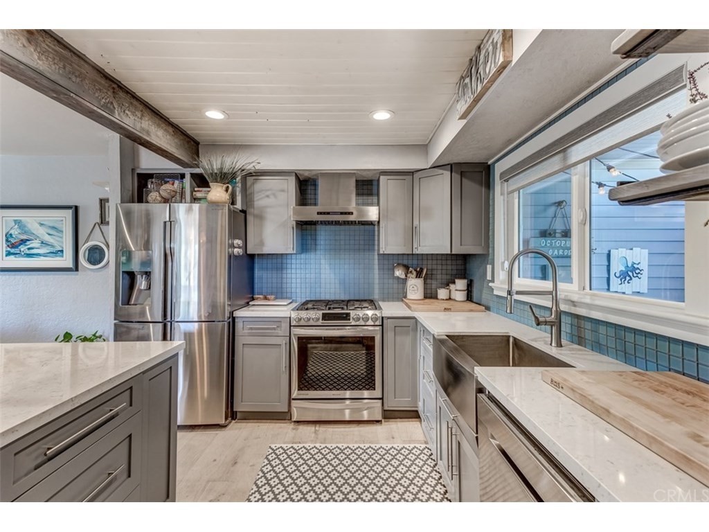 24561 D Harbor View Drive, Unit 13 Dana Point, CA 92629 - Photo 8 of 28