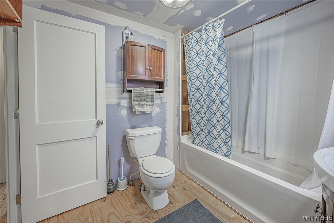 1721 Quaker Road Somerset, NY 14012 - Photo 26 of 46 2nd floor bathroom