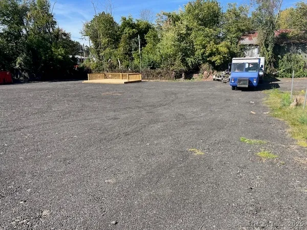 $169,900 | 246 Pratt Street, Meriden, CT 06450