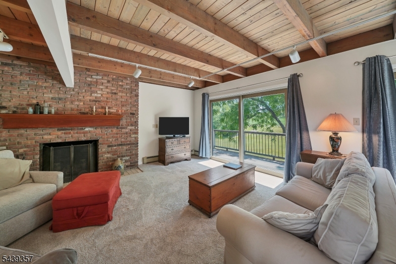 33 Dry Road Blairstown, NJ 07825 - Photo 7 of 30