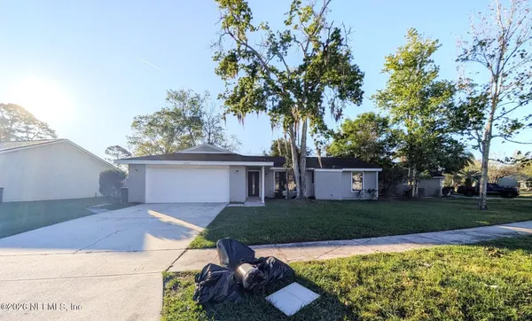 $2,421 | 10959 Steeding Horse Drive, Jacksonville, FL 32257