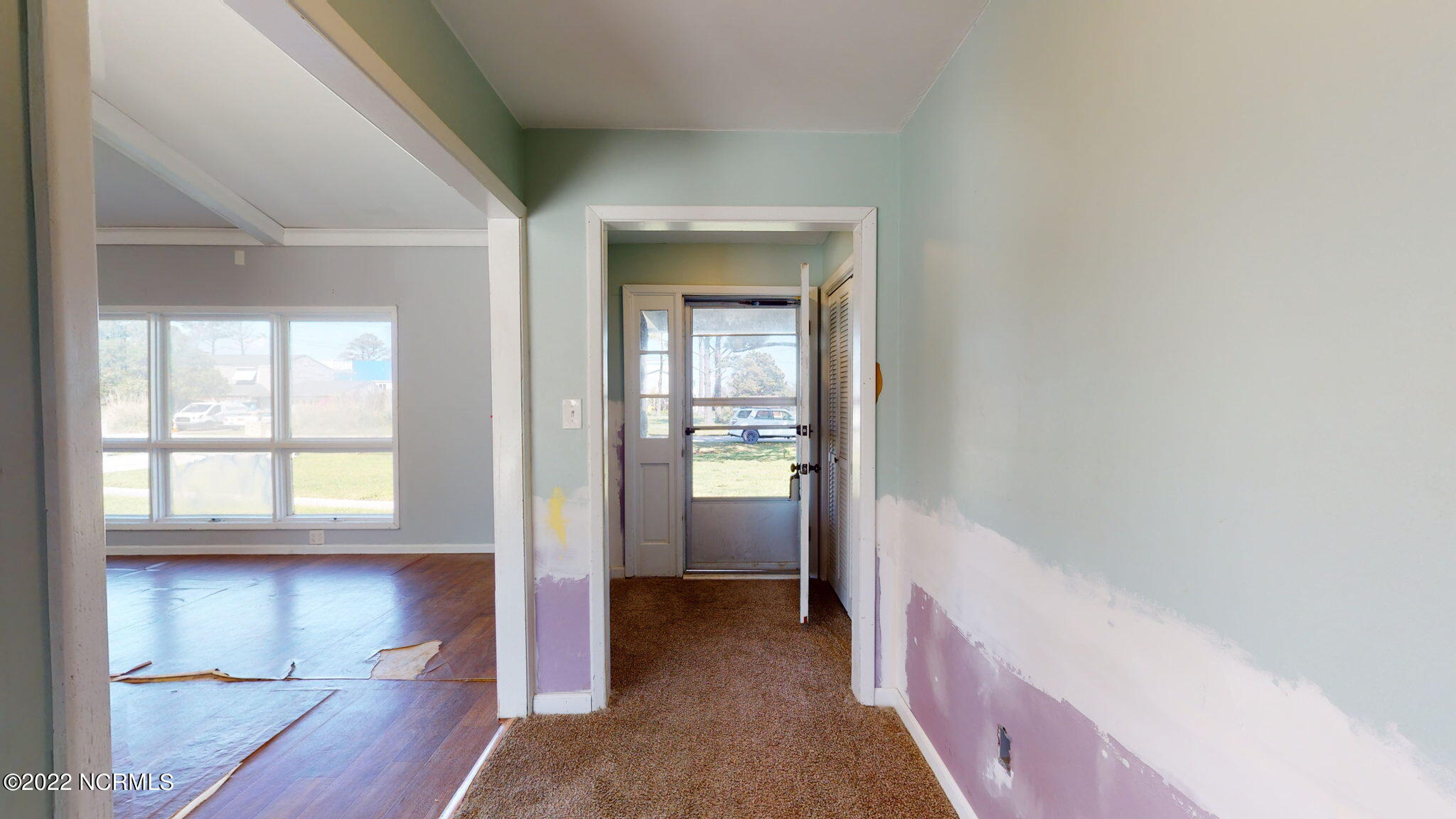 412 Margaret Road Beaufort, NC 28516 - Photo 22 of 53 Entry Foyer