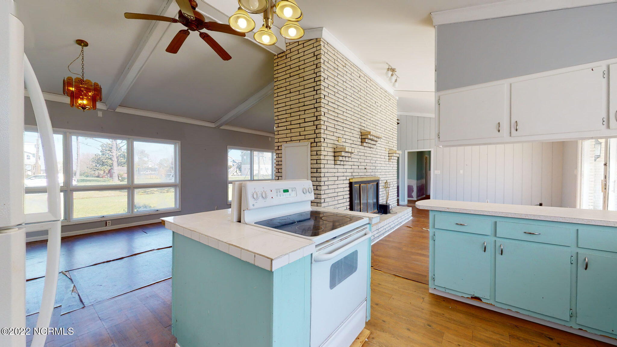 412 Margaret Road Beaufort, NC 28516 - Photo 31 of 53 Kitchen