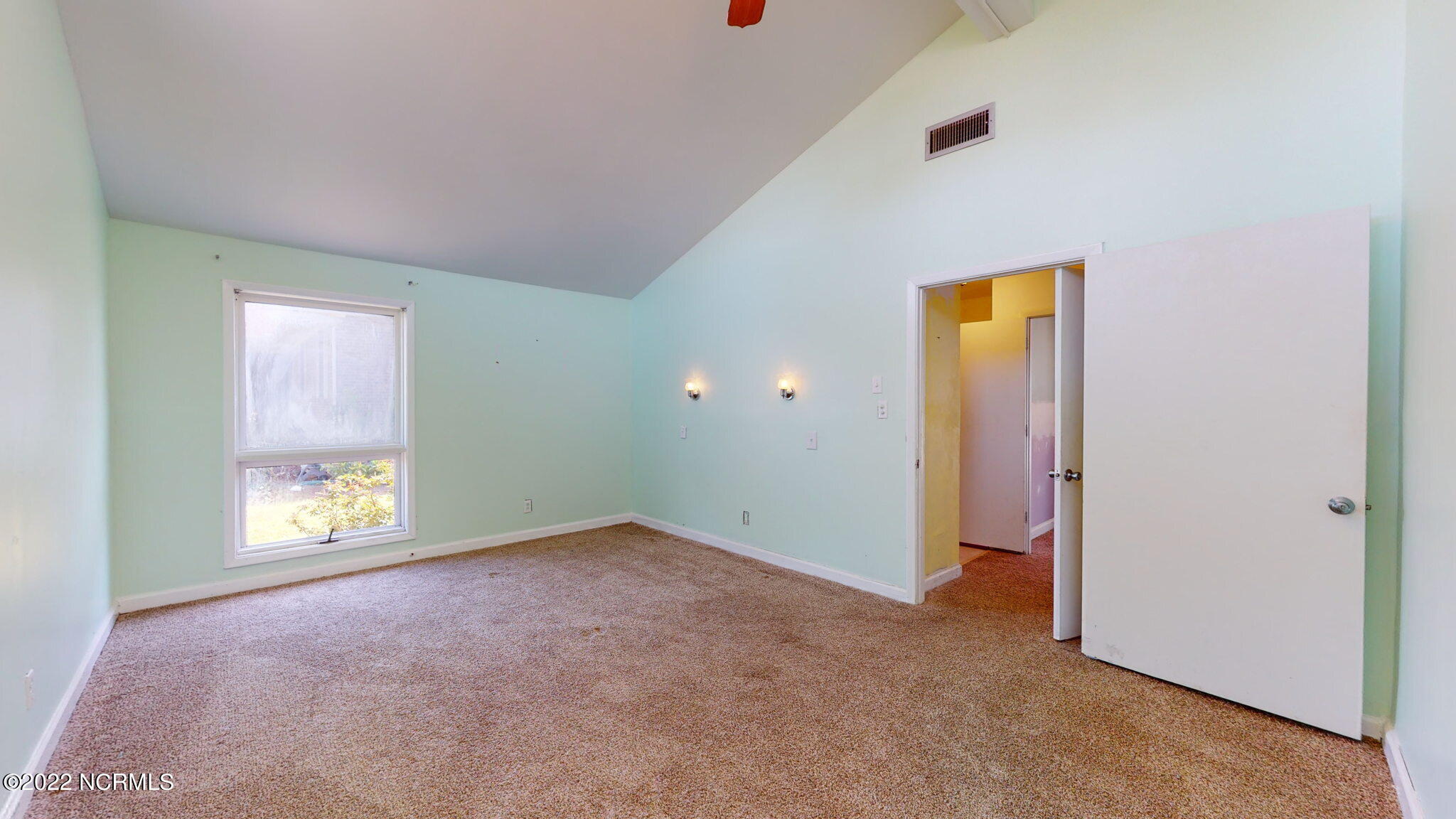 412 Margaret Road Beaufort, NC 28516 - Photo 36 of 53 Master BR