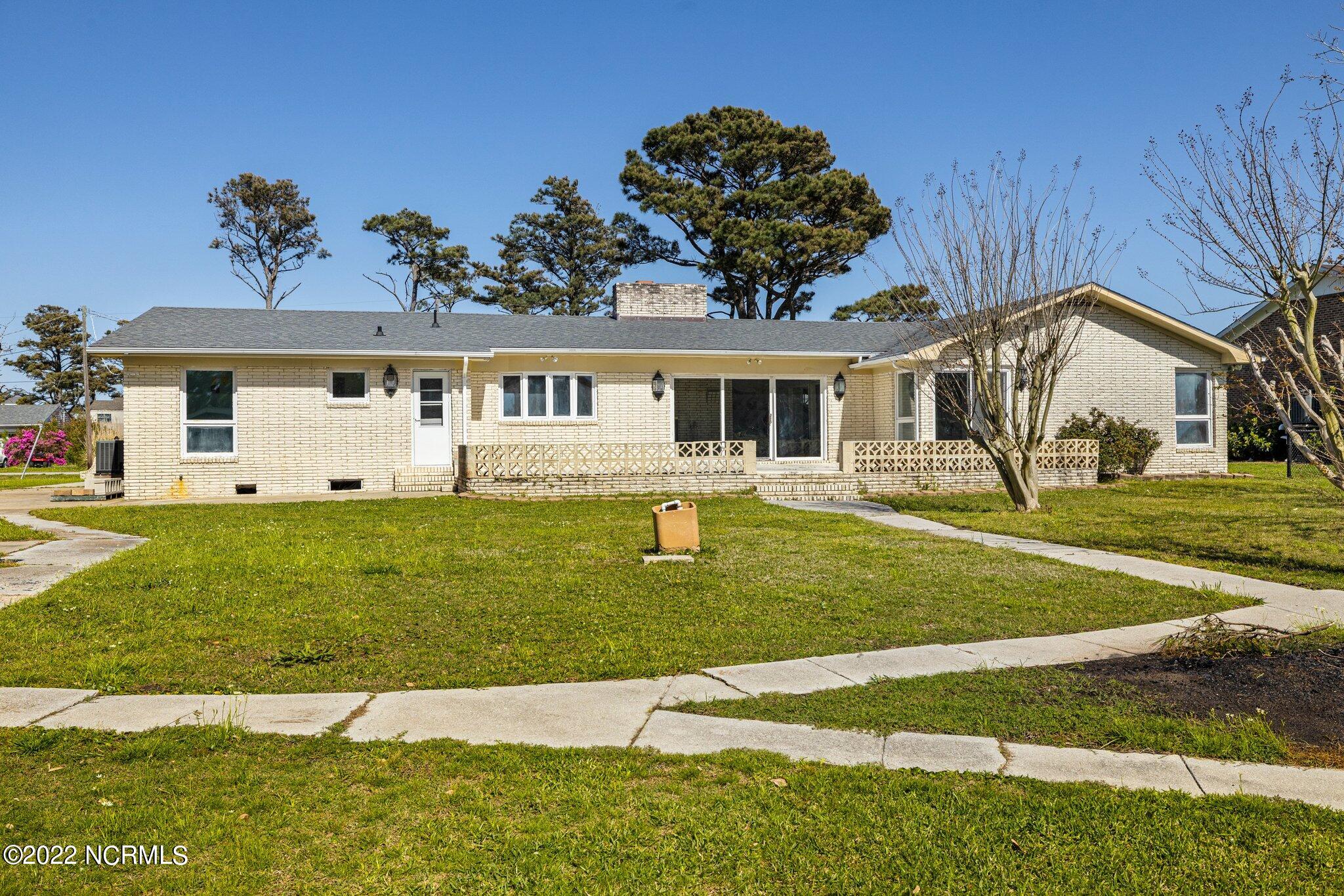 412 Margaret Road Beaufort, NC 28516 - Photo 10 of 53 Rear Elevation