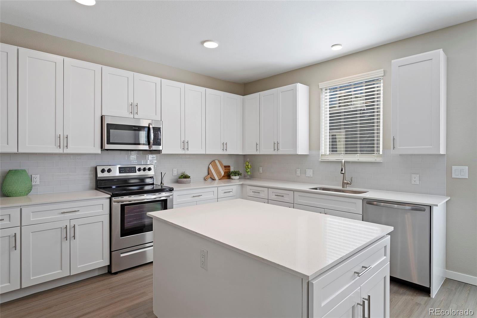 1850 South Quebec Way, Unit 419 Denver, CO 80231 - Photo 11 of 29