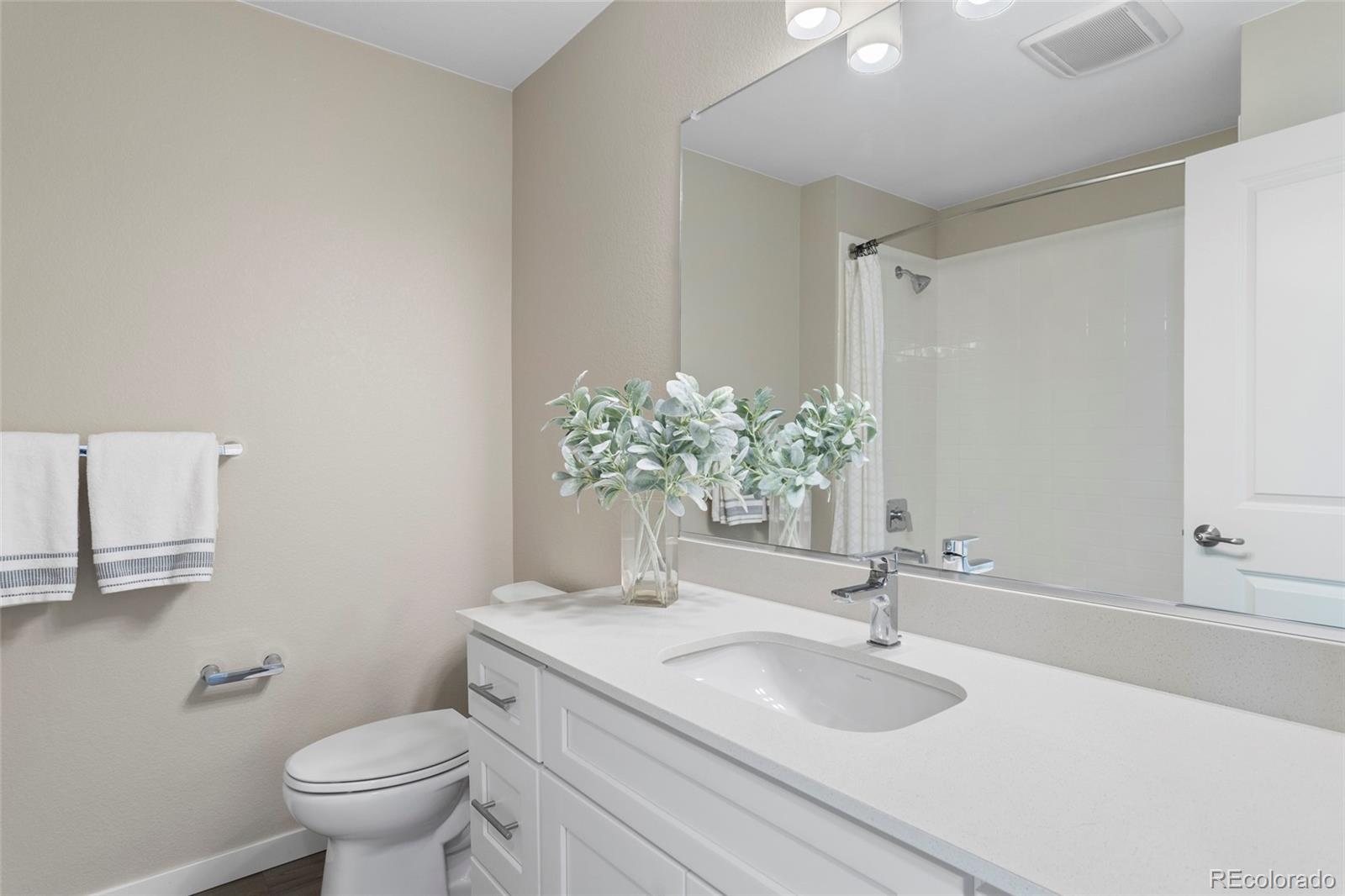 1850 South Quebec Way, Unit 419 Denver, CO 80231 - Photo 24 of 29