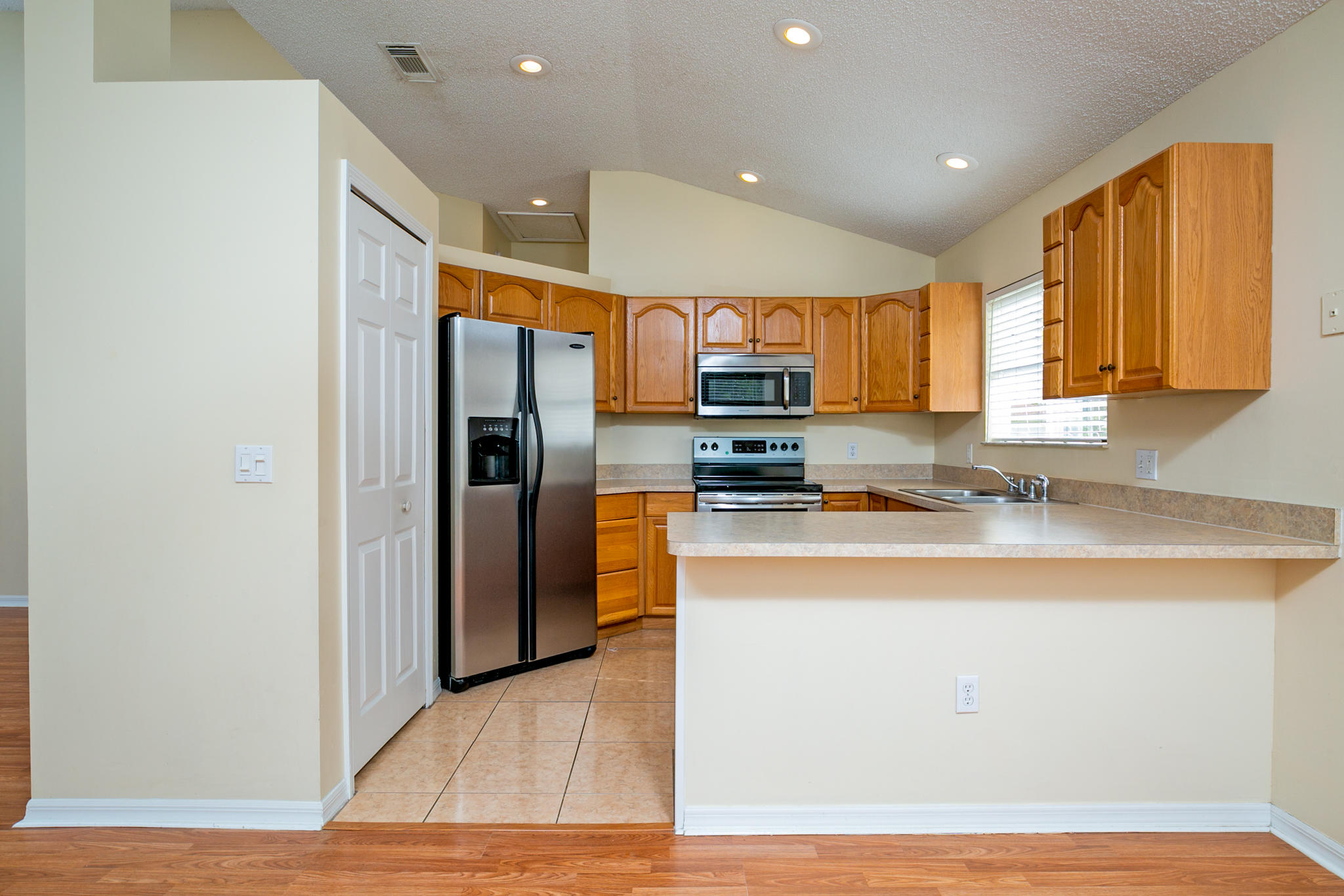 4652 Southwest Paley Road Port St. Lucie, FL 34953 - Photo 12 of 25 4752Paley-12