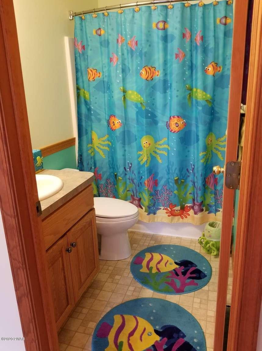 189 Doe Loop Bushkill, PA 18324 - Photo 24 of 25 189_doe_loop_24