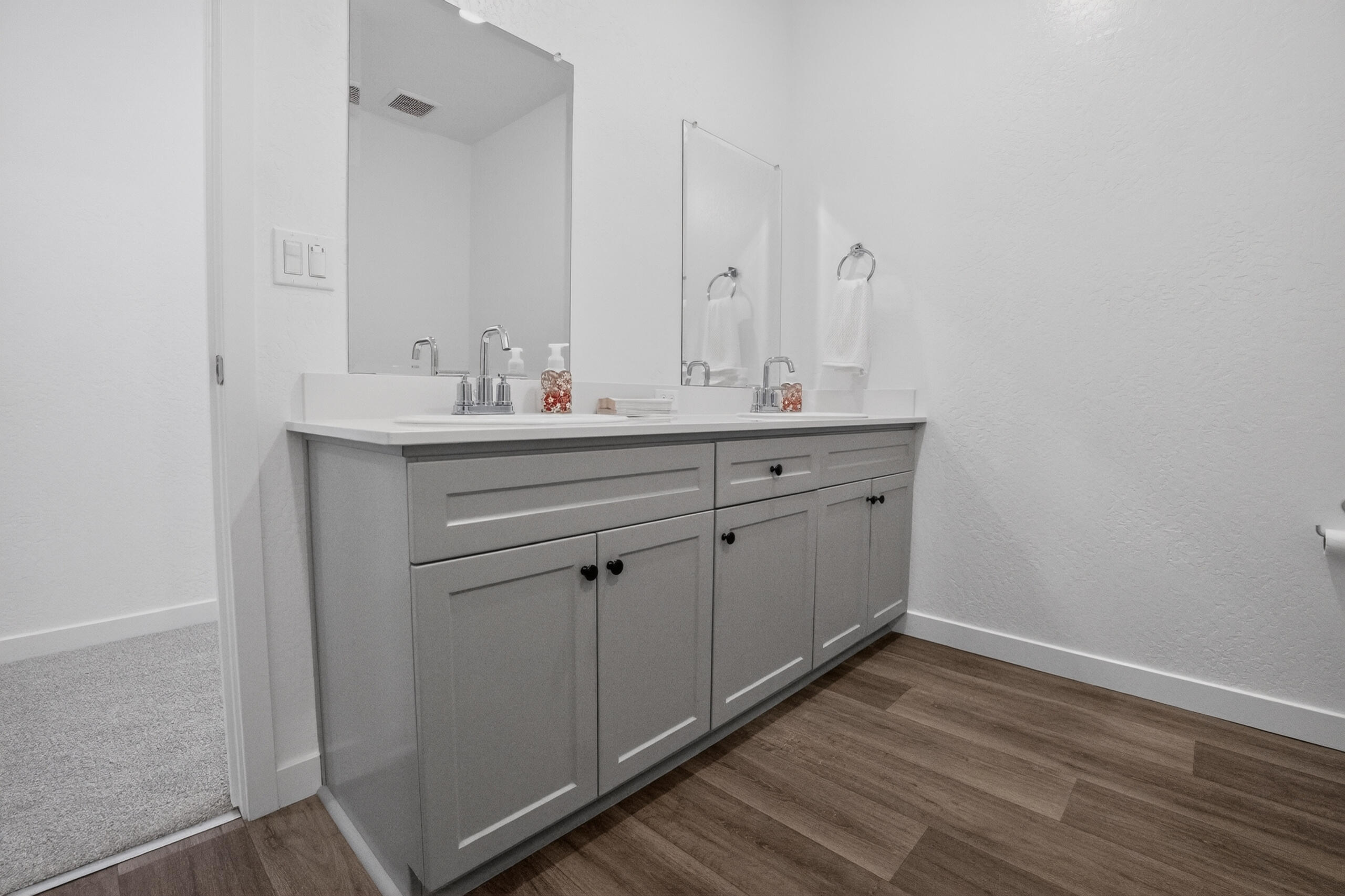 4242 Hampton Way Clovis, CA 93619 - Photo 23 of 39 DSC08372-HDR