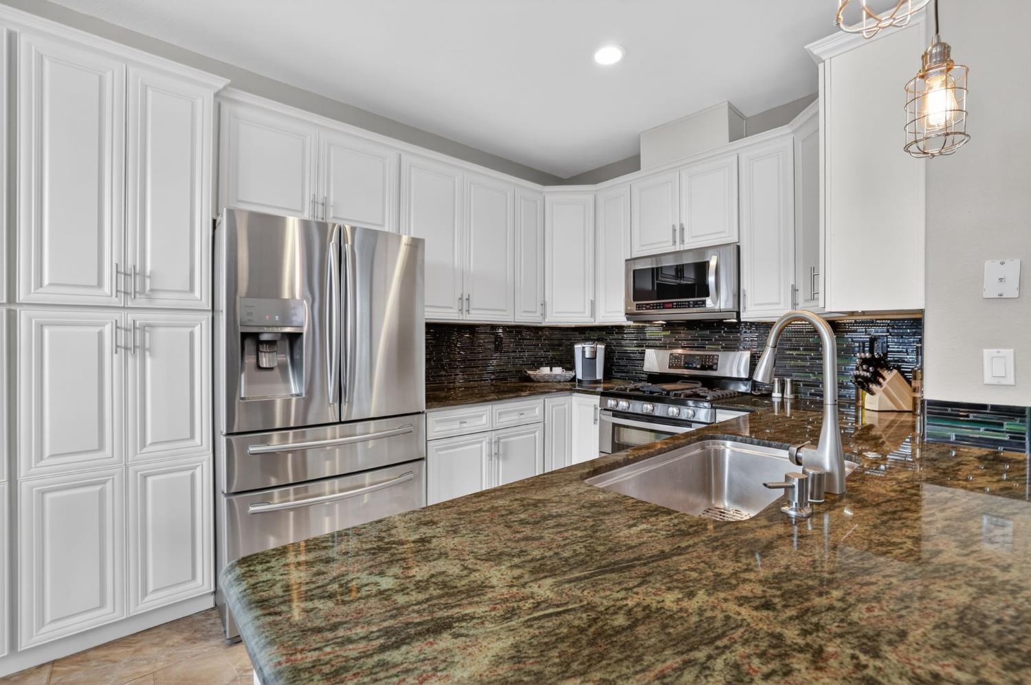 1401 Indiana Way, Unit 61 Rocklin, CA 95765 - Photo 13 of 49
