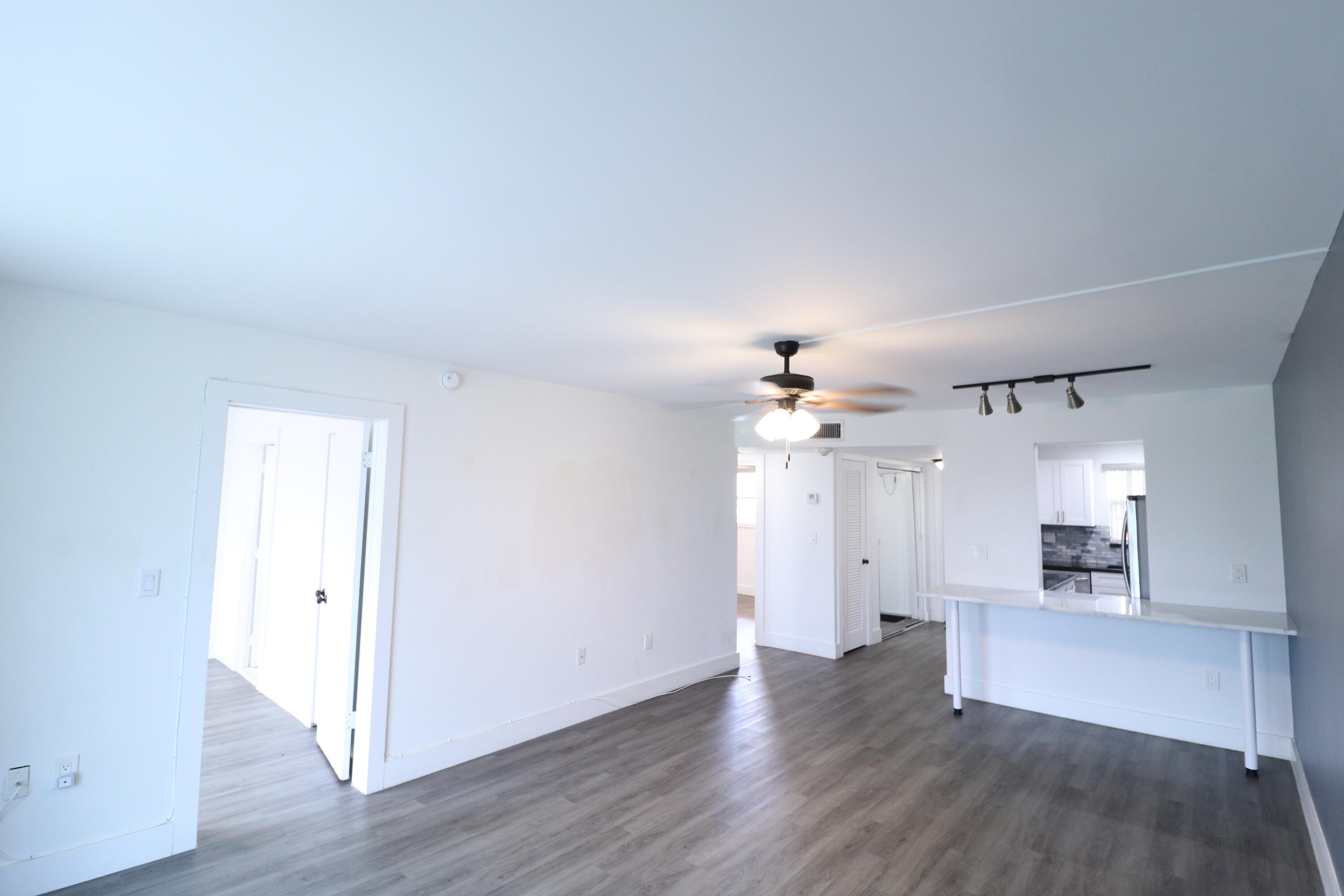 2900 North Pine Island Road, Unit 102 Sunrise, FL 33322 - Photo 7 of 35 IMG_3715