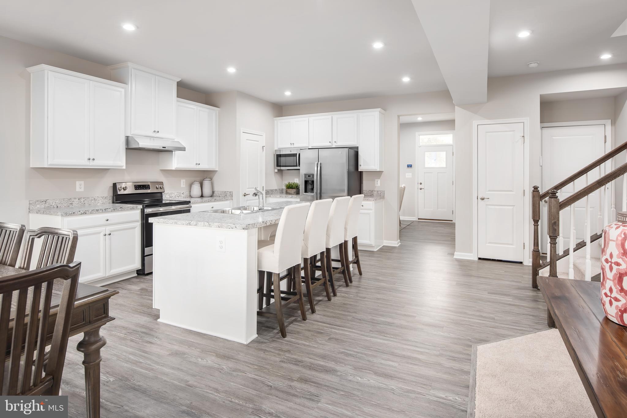 8007 Trimbles Ford Lane Brandywine, MD 20613 - Photo 3 of 14 Kitchen w/Center Island