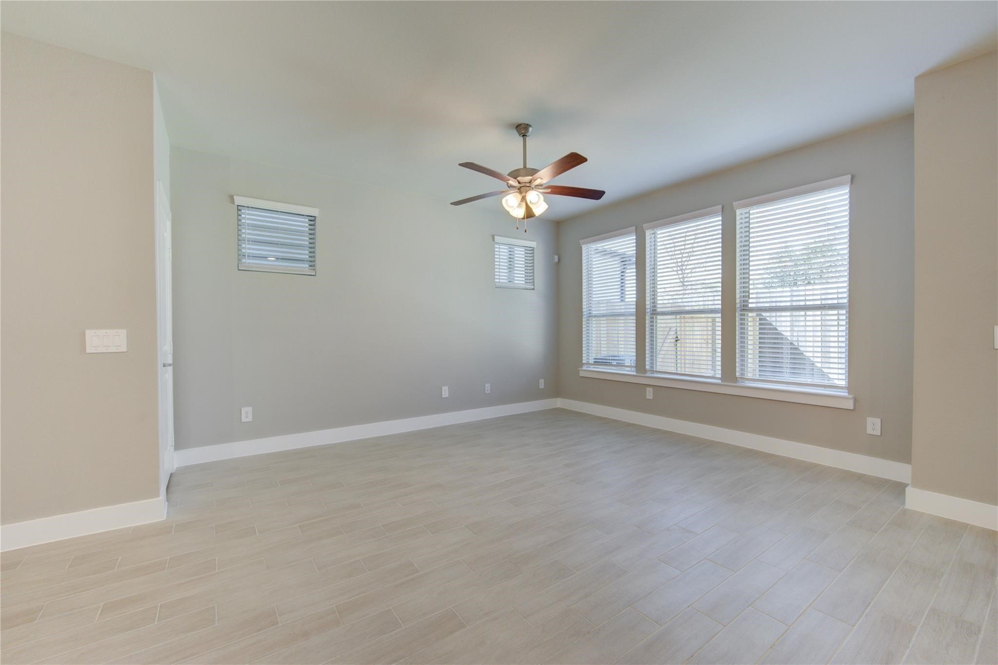 1709 Summerlyn Houston, TX 77080 - Photo 27 of 46