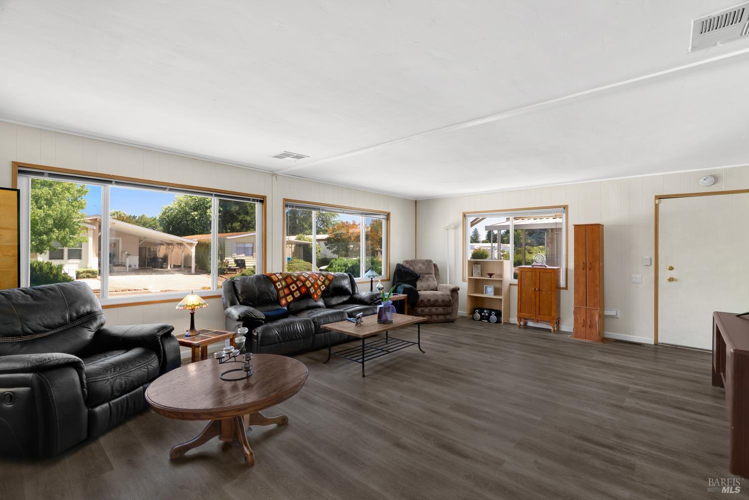 156 Westgate Circle Santa Rosa, CA 95401 - Photo 6 of 25