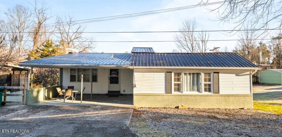 170 Bow Point Road La Follette, TN 37766 - Photo 13 of 38 1