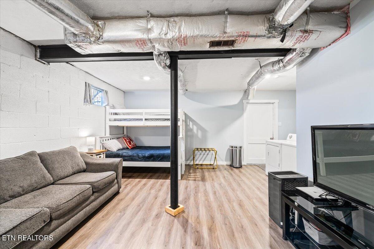 170 Bow Point Road La Follette, TN 37766 - Photo 15 of 38 14