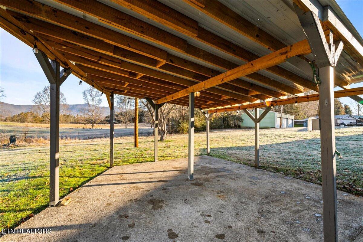 170 Bow Point Road La Follette, TN 37766 - Photo 18 of 38 17