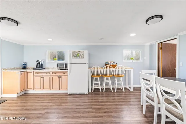 $285,000 | 170 Bow Point Road, La Follette, TN 37766