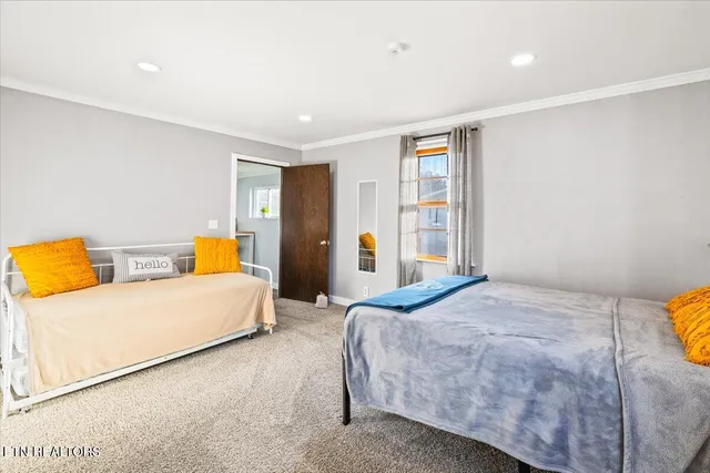 $285,000 | 170 Bow Point Road, La Follette, TN 37766