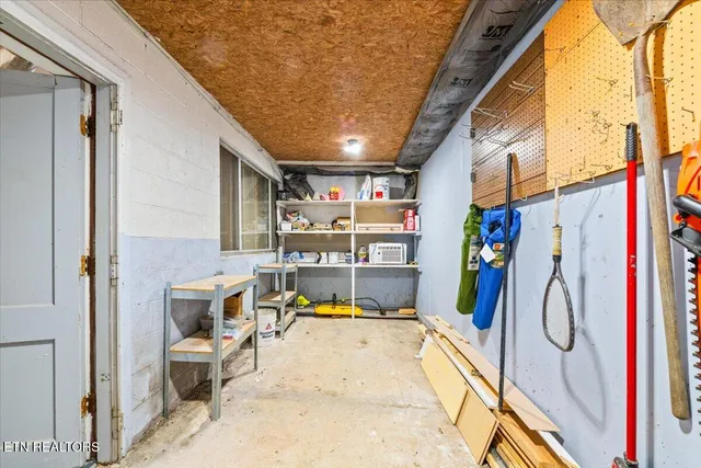 $285,000 | 170 Bow Point Road, La Follette, TN 37766