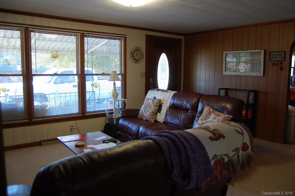 508 Island Ford Road Maiden, NC 28650 - Photo 3 of 19 Gallery Image 3
