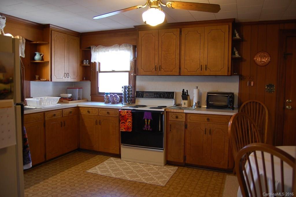 508 Island Ford Road Maiden, NC 28650 - Photo 8 of 19 Gallery Image 8