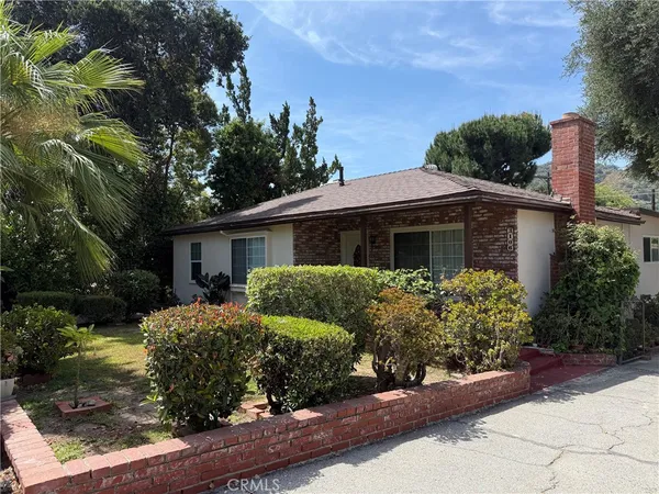 $1,100,000 | 3106 Hermosa Avenue, La Crescenta, CA 91214